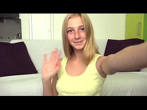 ❤️ Kiam mi enuas, mi pigre masturbas mian rozkoloran kuzon ️❌ Malmola porno ĉe porno eo.full-porner.ru